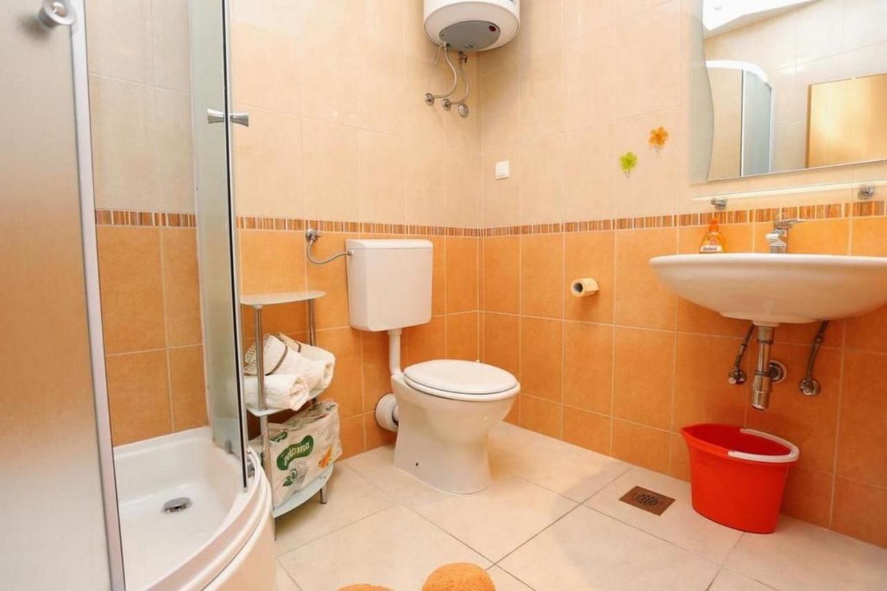 סגט ווראנייצה Apartments Frano מראה חיצוני תמונה