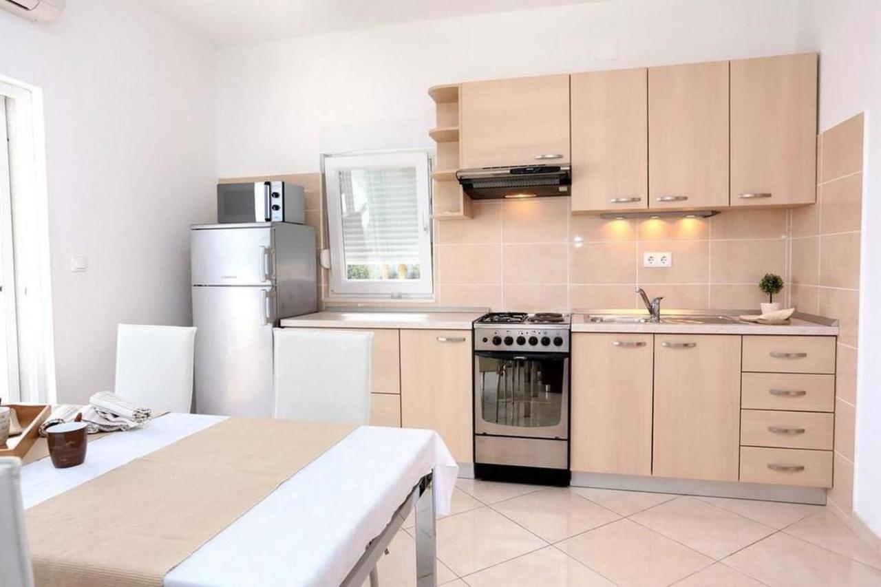 סגט ווראנייצה Apartments Frano מראה חיצוני תמונה