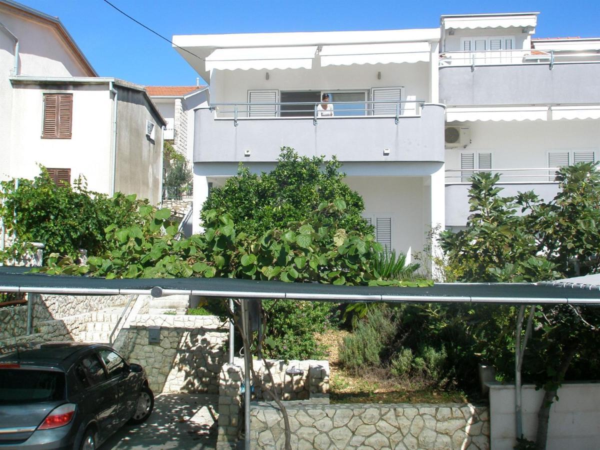 סגט ווראנייצה Apartments Frano מראה חיצוני תמונה