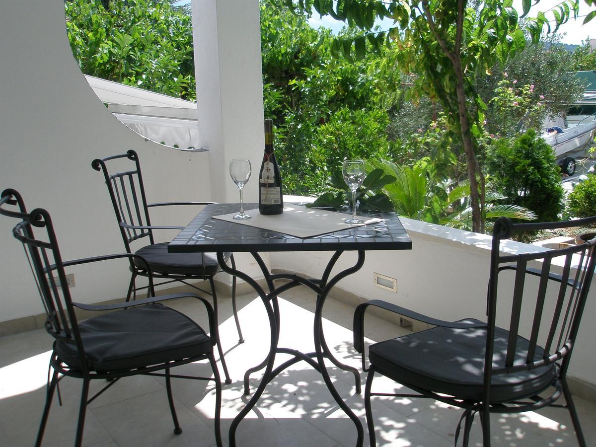 סגט ווראנייצה Apartments Frano מראה חיצוני תמונה